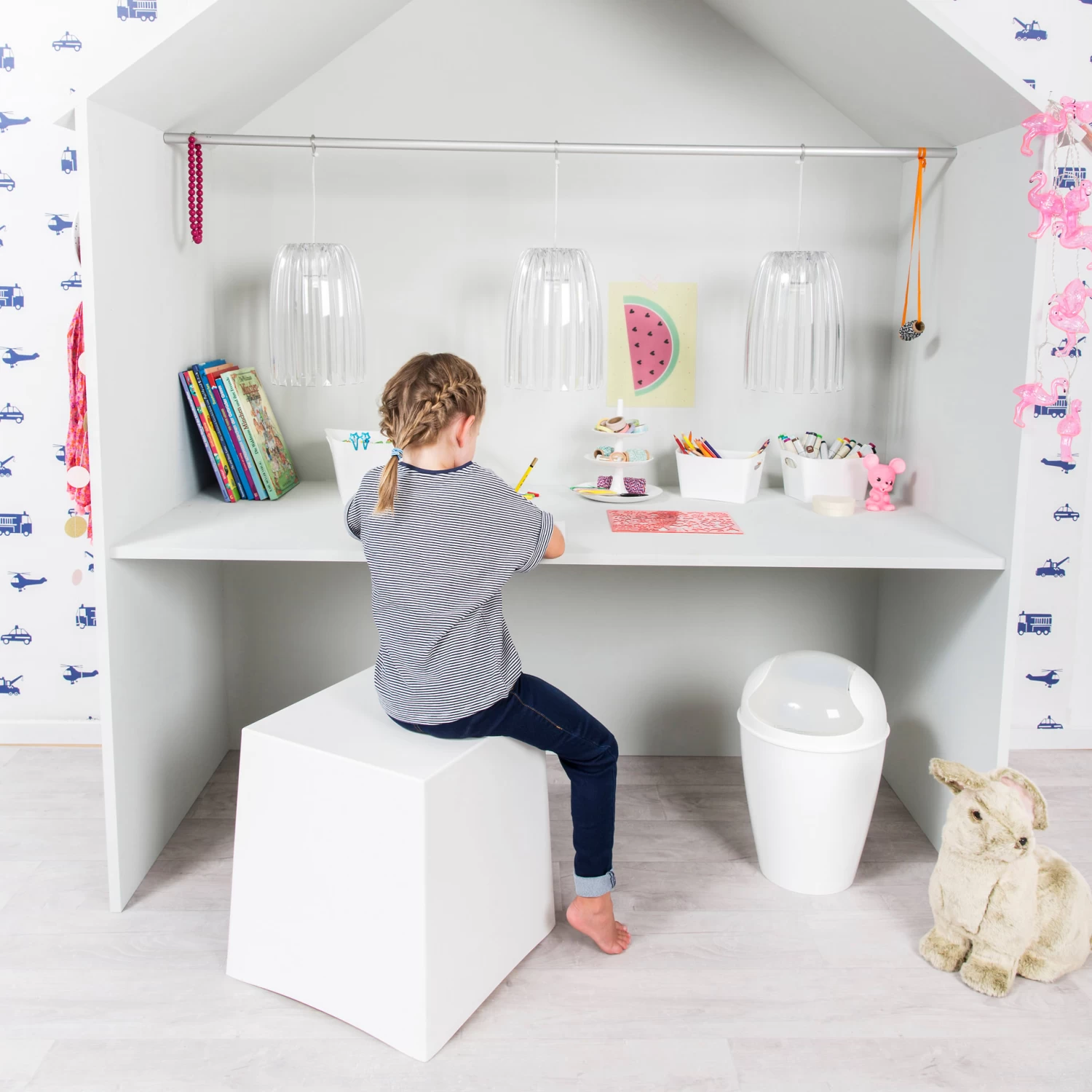 Koziol DEL M - Schwingdeckeleimer 12l In Cosmos Black – Bild 4