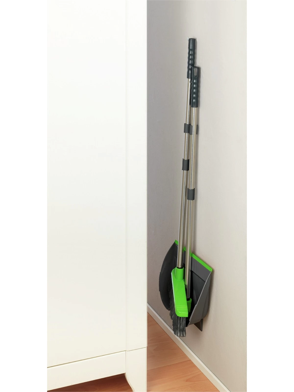 Kehrgarnitur In Silber – Bild 6